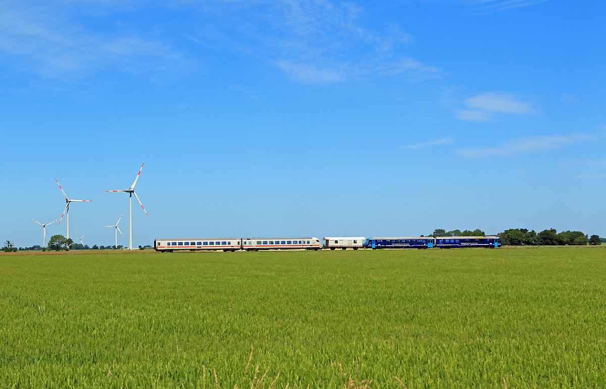 629 003 + Kurswagen